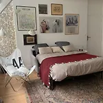 Top Cozy Apartment In The Upper Marais Area